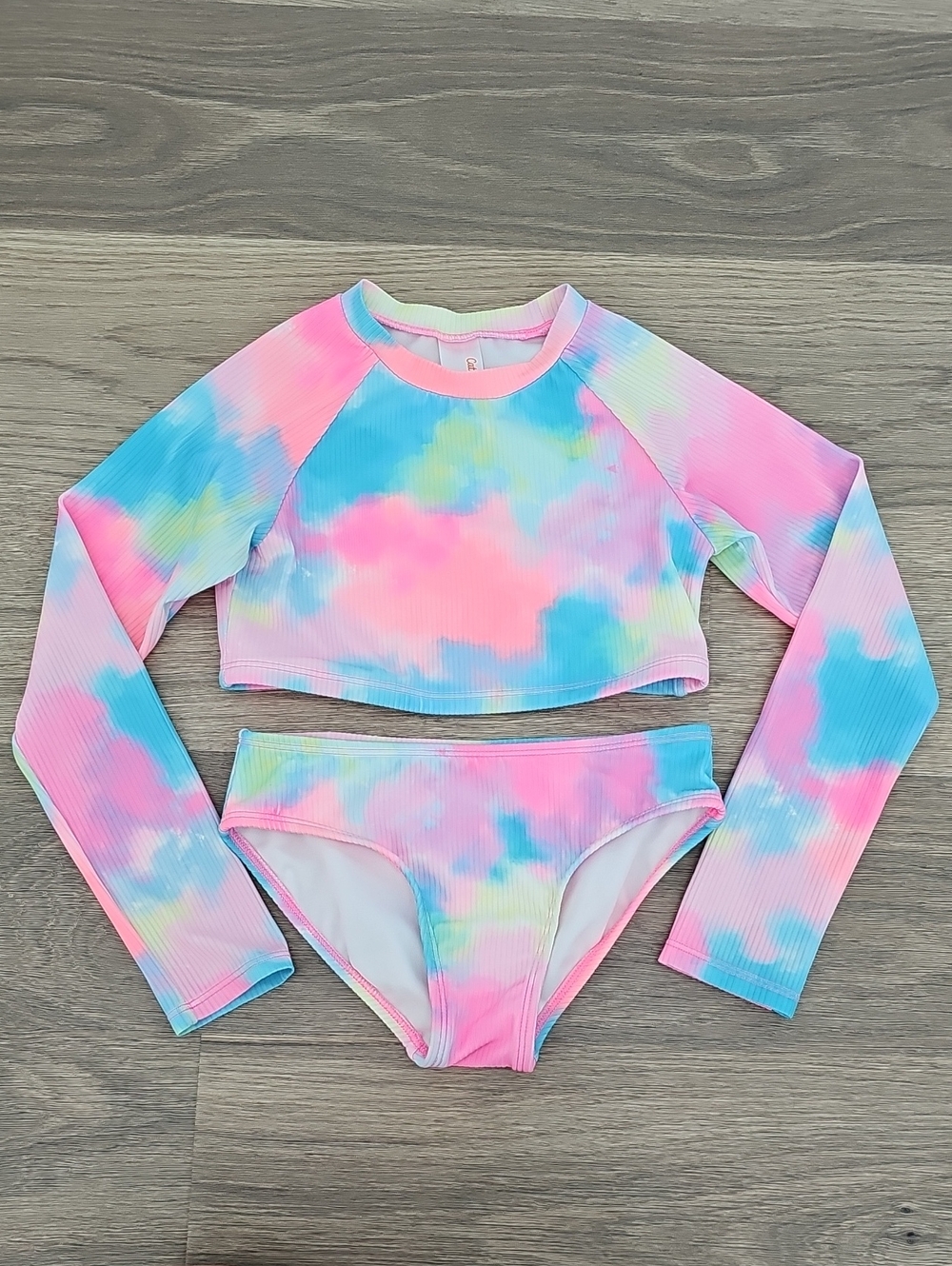 Cat & Jack Girls Tie-Dye Long Sleeve Swimsuit